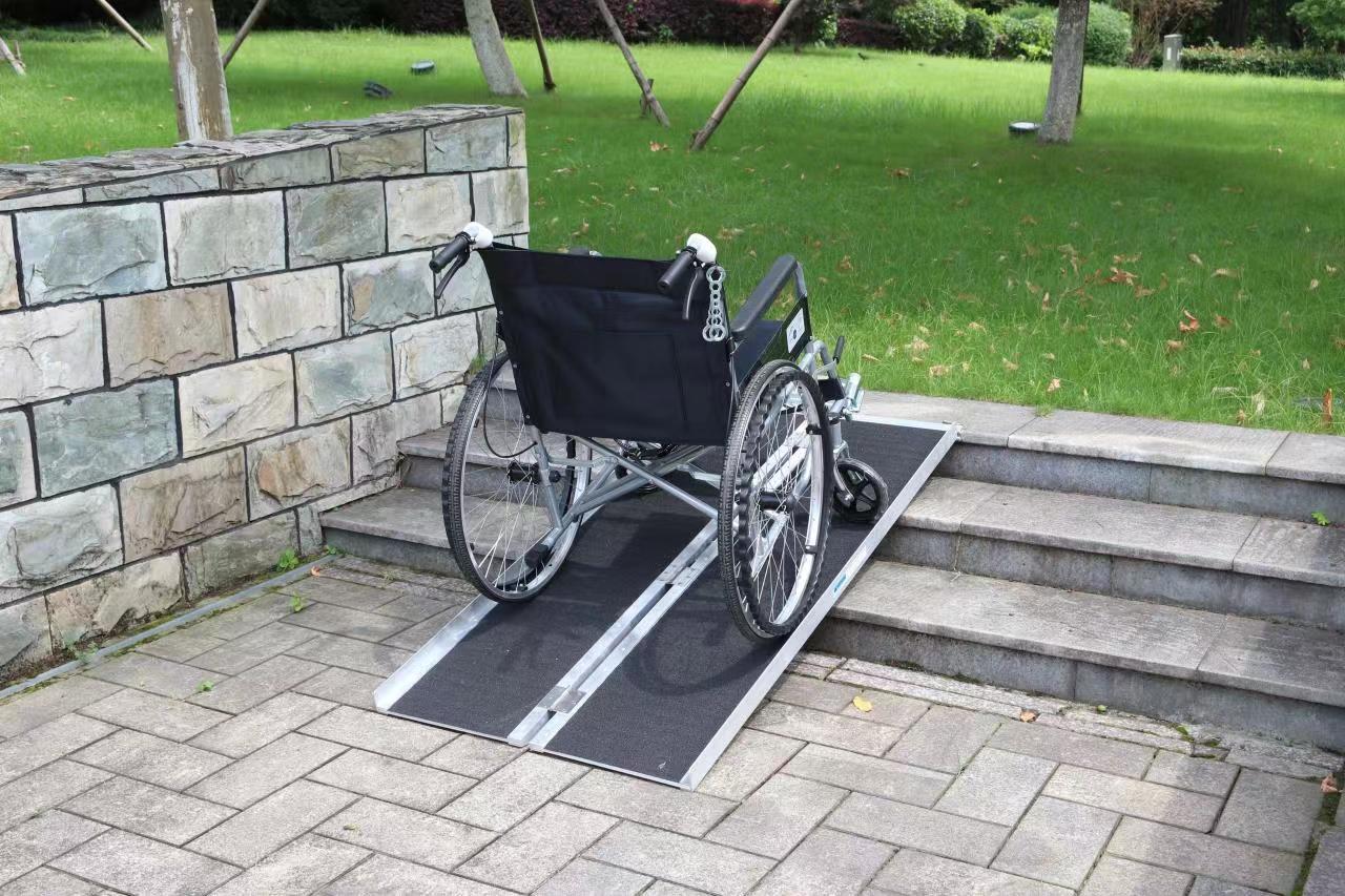 21003 Single-Flod Aluminium Wheelchair Ramp